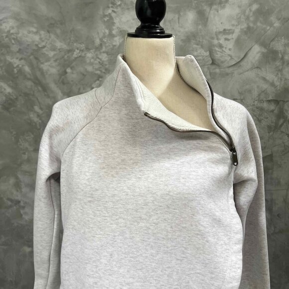 Athleta Cozy Karma Asym Pullover Wrap Sweatshirt Longsleeve Heather White XS - Picture 7 of 14